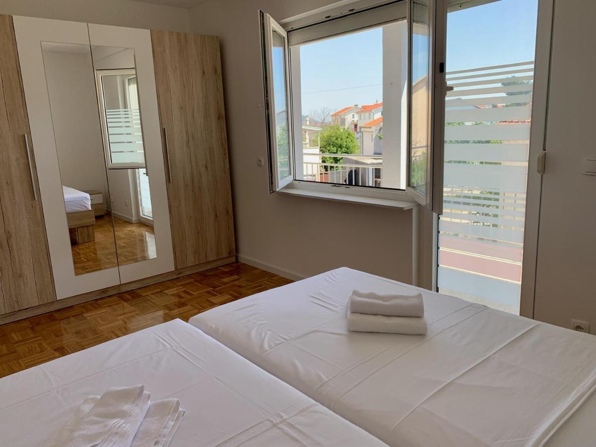 Apartments Janko Pakoštane Εξωτερικό φωτογραφία