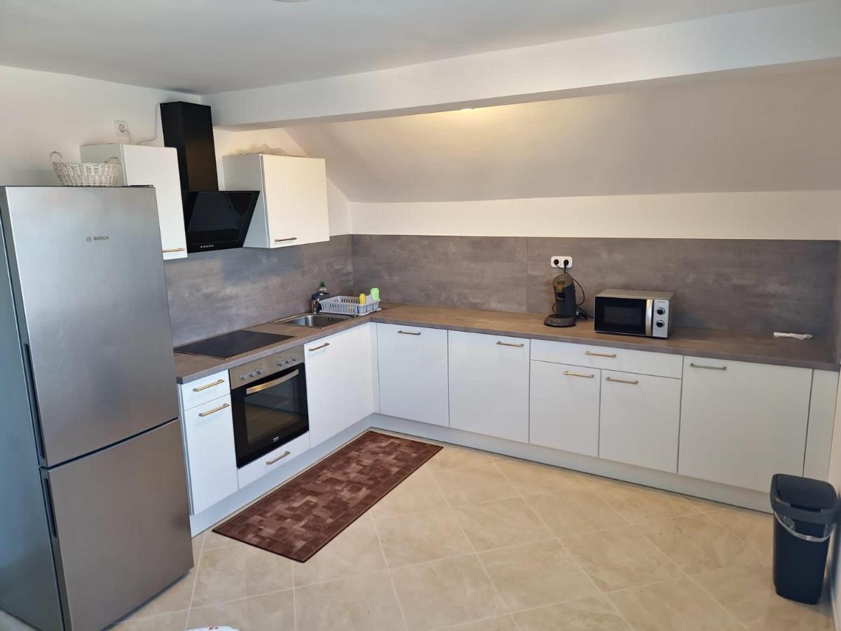 Apartments Janko Pakoštane Εξωτερικό φωτογραφία